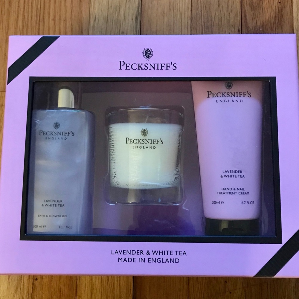Pecksniff’s Lavender & White Tea 3 piece gift set
